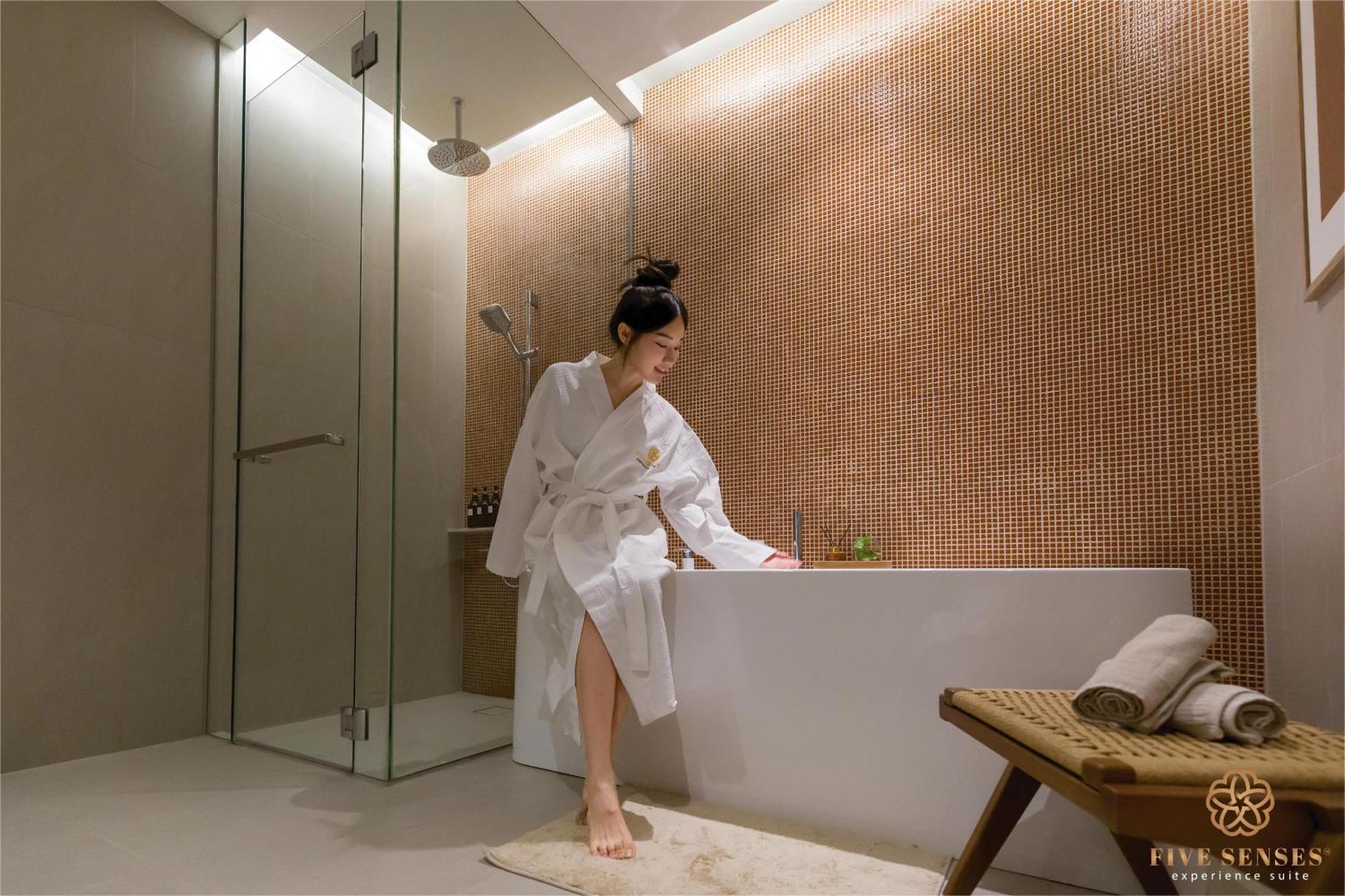 Viia Residences Kuala Lumpur, Five Senses Dış mekan fotoğraf